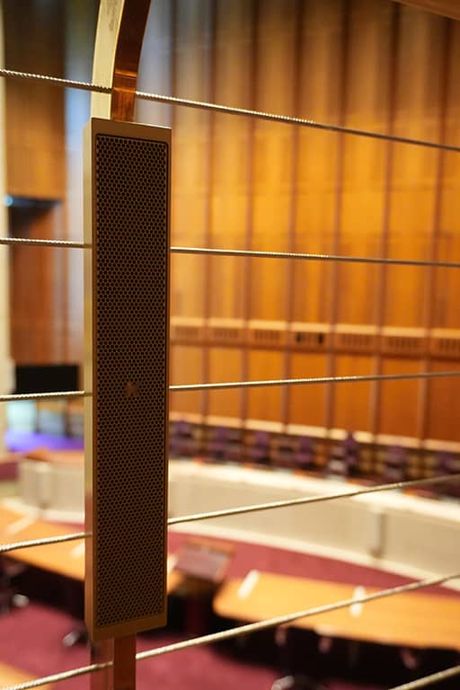 1.-Court-1---Custom-K-Array-speaker-pichi